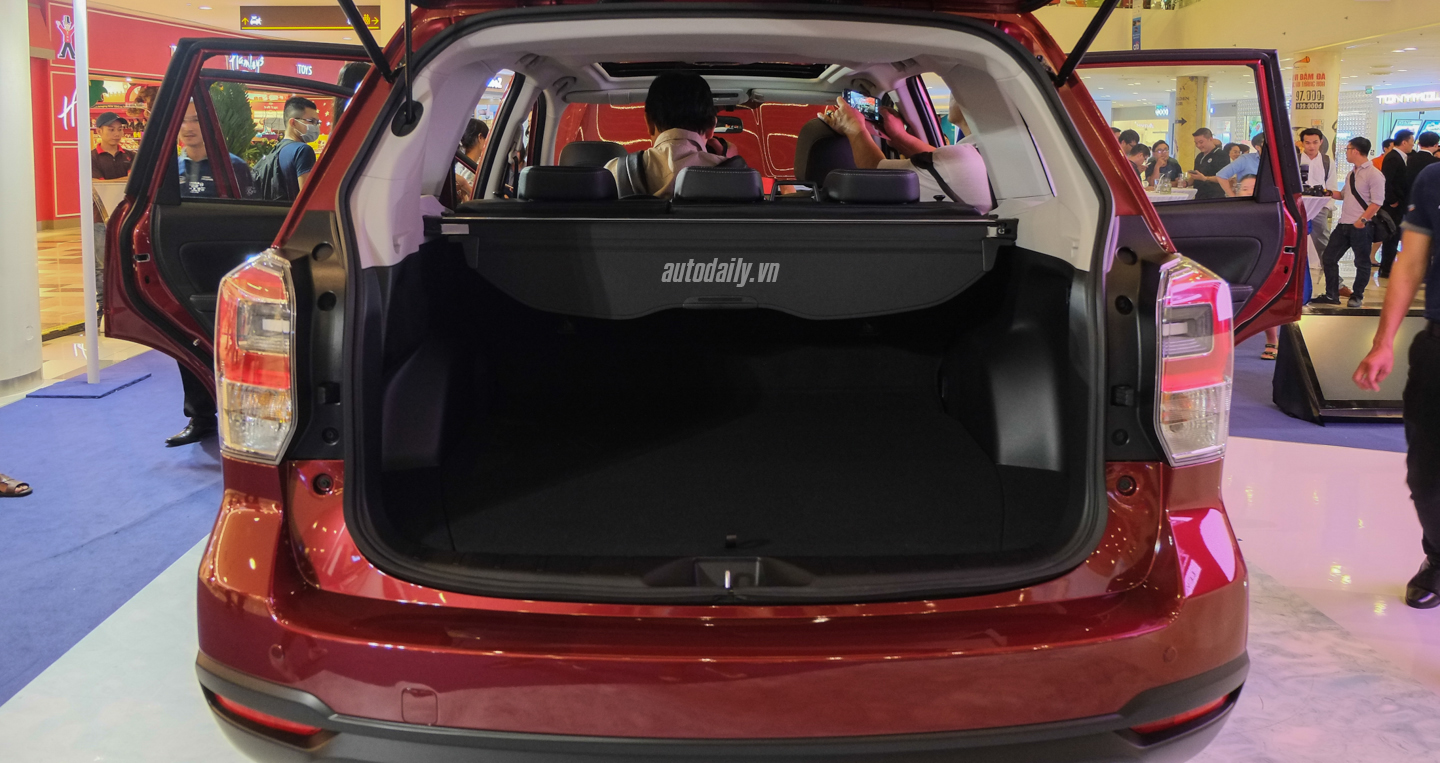 Xem thêm ảnh Subaru Forester 2016 phiên bản 2.0i-L Subaru_Forester_2016_2.0i-L (3).jpg