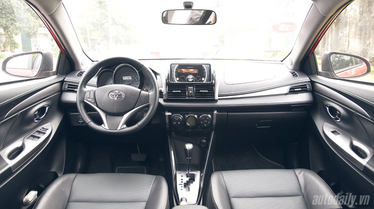 Giá xe Toyota Vios E 2014 phiên bản và đánh giá từ các chuyên gia
