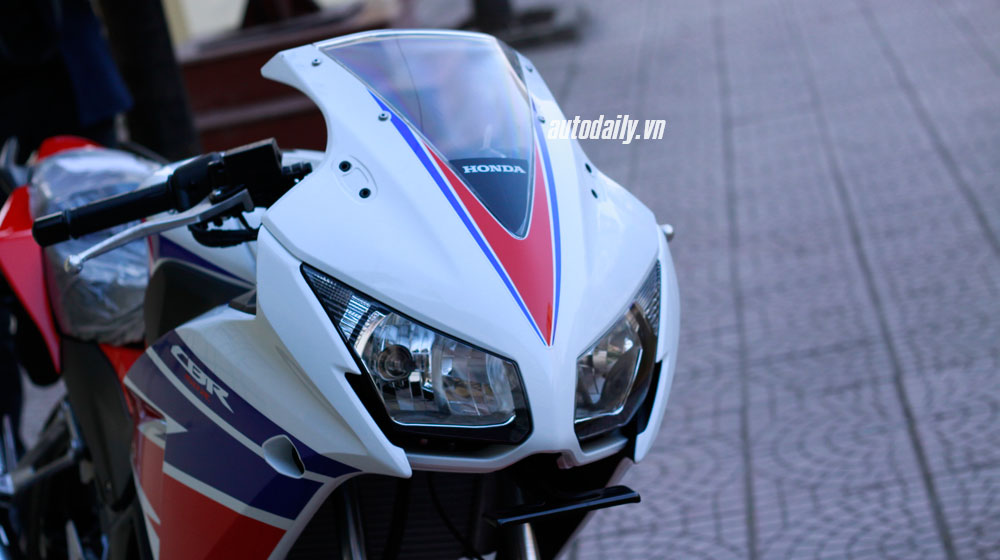 Bộ tứ Honda CBR150R 2015 đọ dáng tại Hà Nội