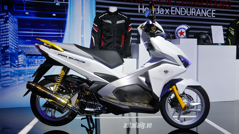 Chi tiết Honda Air Blade độ đẹp với bộ phụ kiện Endurance Racing 